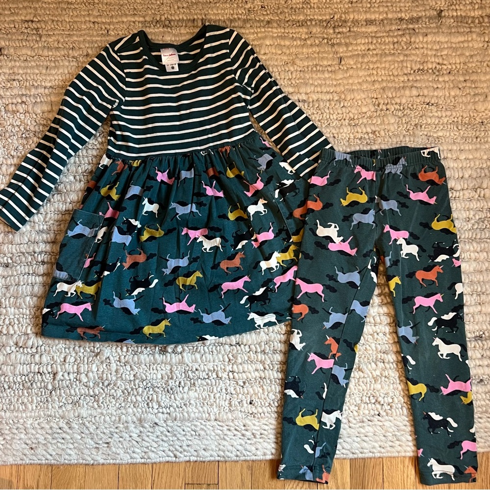 Hanna Andersson Dress and Horse Print Leggings Set